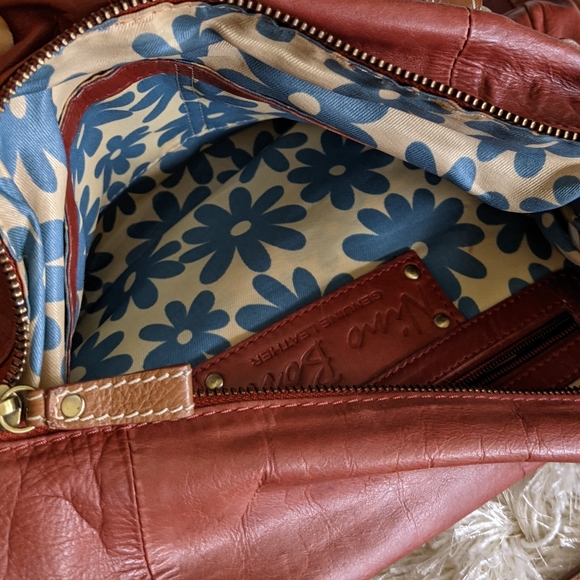 NWOT Nino BOSSI Genuine Leather Red Hobo Bag - Picture 4 of 4